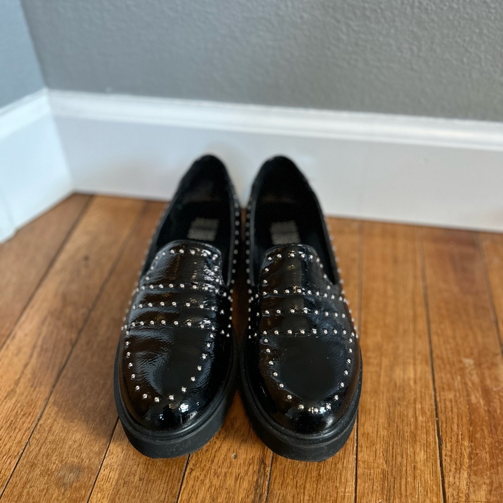 Jane and the Shoe beaded loafers